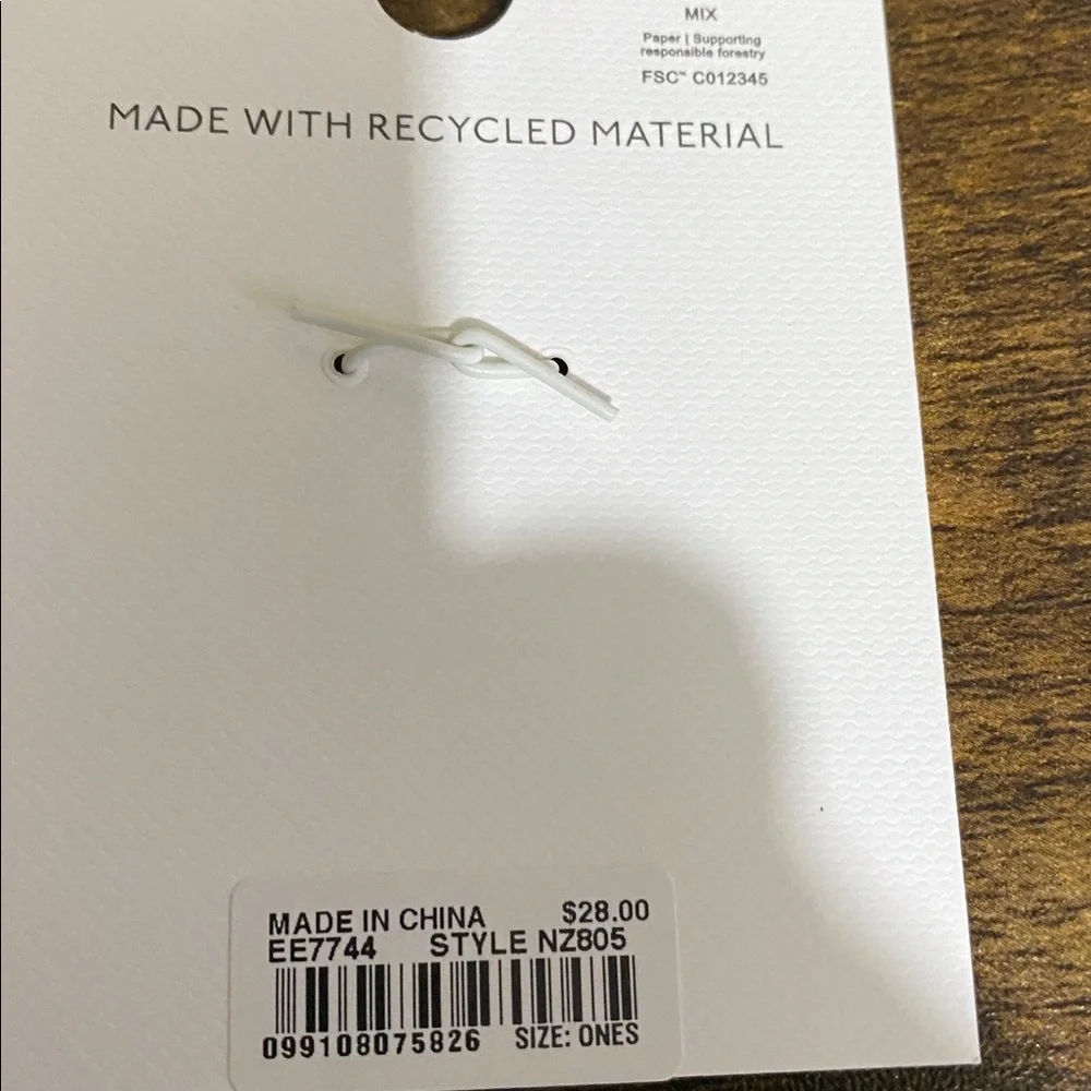 NWT MADEWELL Mixed Metal Radish Charm - Picture 7 of 7
